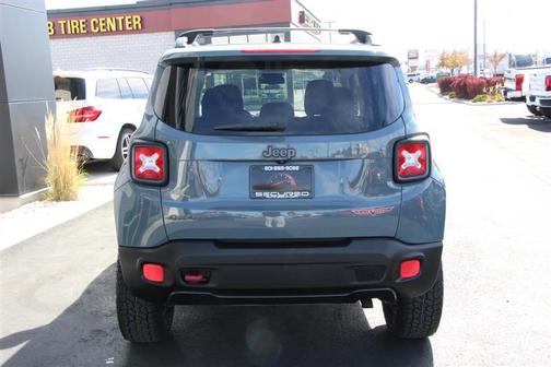 2016 Jeep Renegade Trailhawk