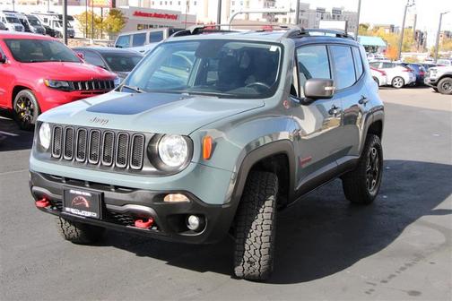 2016 Jeep Renegade Trailhawk