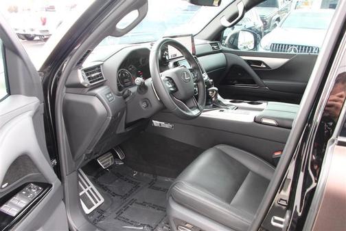 2024 Lexus LX 600 Base