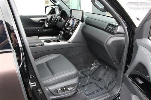 2024 Lexus LX 600 Base