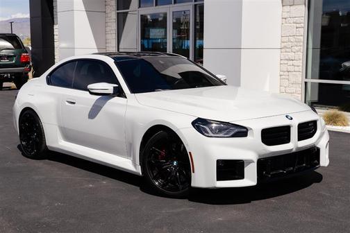 Alpine White 2024 BMW M2