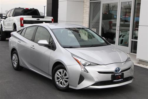 2016 Toyota Prius Two