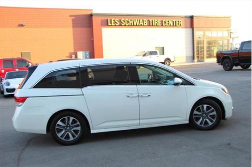 2017 Honda Odyssey Touring Elite