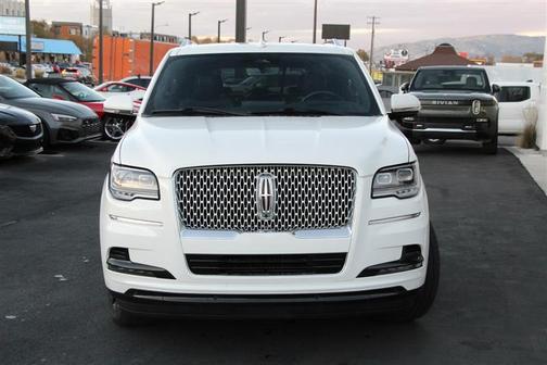 2022 Lincoln Navigator Reserve