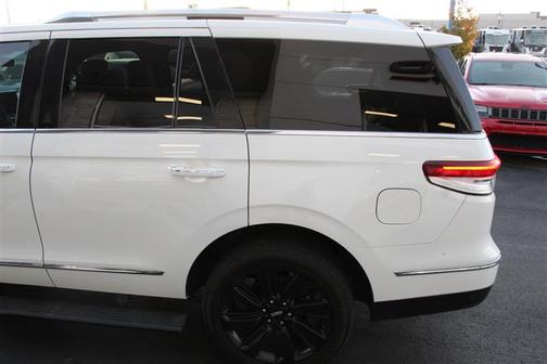 2022 Lincoln Navigator Reserve