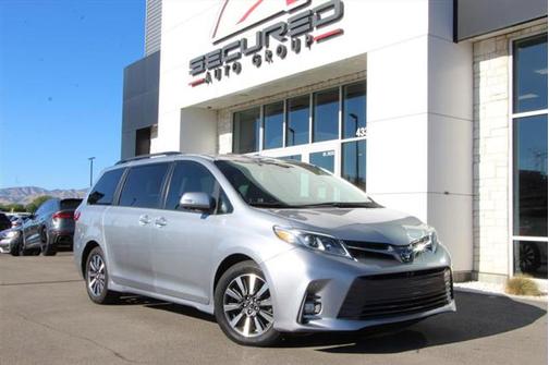 2018 Toyota Sienna Limited Premium