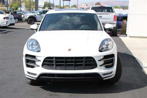 2015 Porsche Macan Turbo