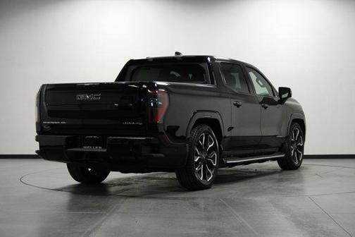 2025 GMC Sierra EV Max Range Denali