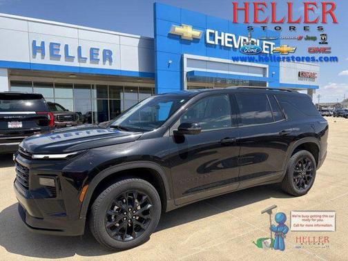 Mosaic Black Metallic 2024 Chevrolet Traverse LT