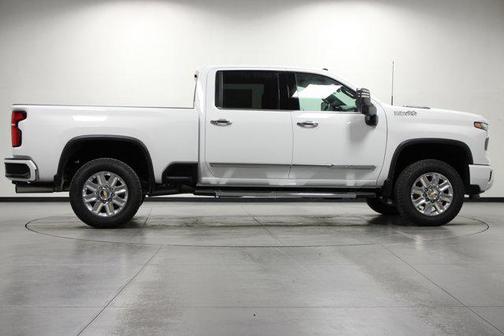 2025 Chevrolet Silverado 2500 High Country