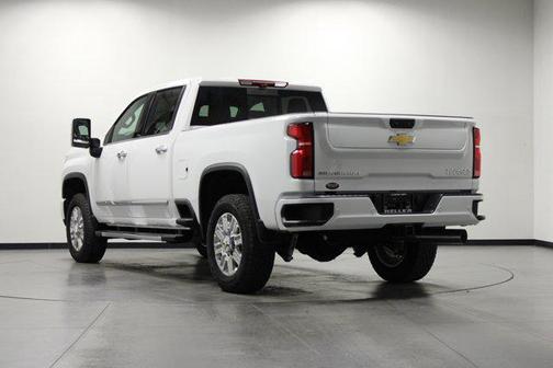 2025 Chevrolet Silverado 2500 High Country