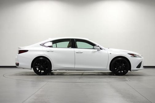 Ultra White 2025 Lexus ES 300h Base