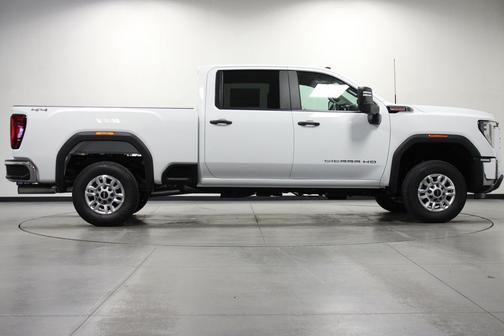Summit White 2026 GMC Sierra 2500 Pro