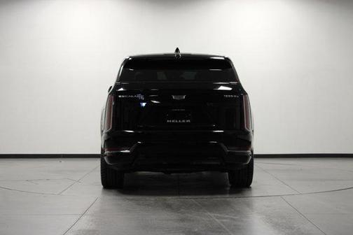 2025 Cadillac Escalade IQ Sport 2