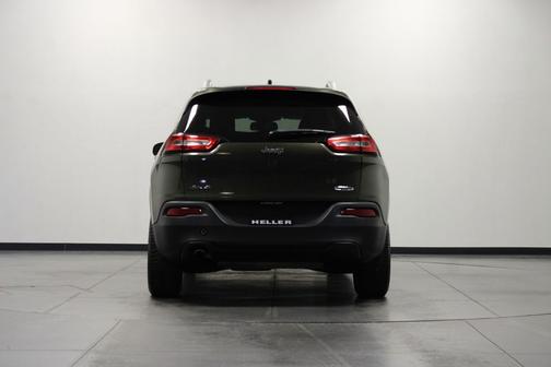 Eco Green Pearlcoat 2015 Jeep Cherokee Latitude