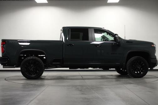 Cypress Gray 2026 Chevrolet Silverado 2500 LT