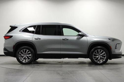 2025 Buick Enclave Preferred FWD