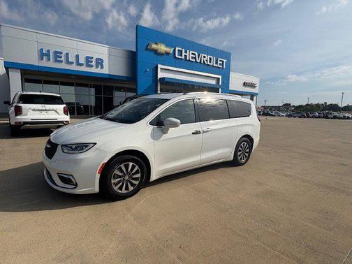 2021 Chrysler Pacifica Touring L