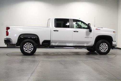 2025 Chevrolet Silverado 3500 WT