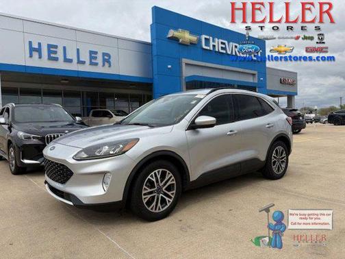 Ingot Silver Metallic 2020 Ford Escape SEL
