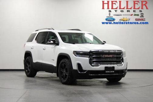 2023 GMC Acadia AWD AT4