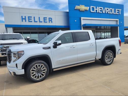 Glacier White Tricoat 2026 GMC Sierra 1500 Denali Ultimate