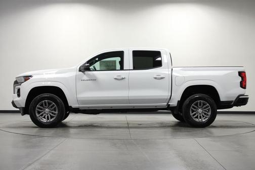 Summit White 2026 Chevrolet Colorado LT