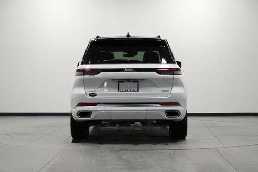 2024 Jeep Grand Cherokee Summit