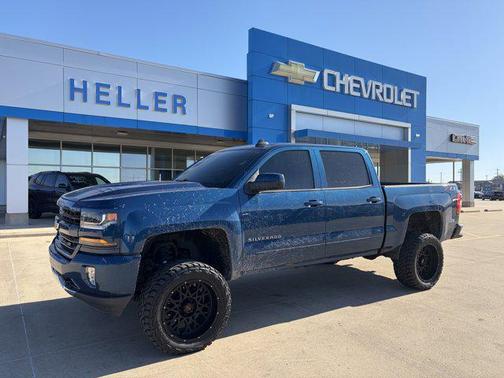 Deep Ocean Blue Metallic 2018 Chevrolet Silverado 1500 2LT