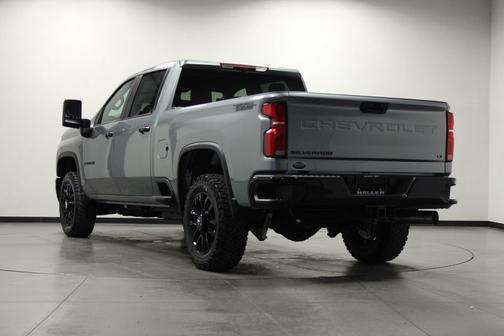 Sterling Gray Metallic 2026 Chevrolet Silverado 2500 LT