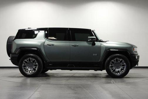 2024 GMC HUMMER EV SUV 3X