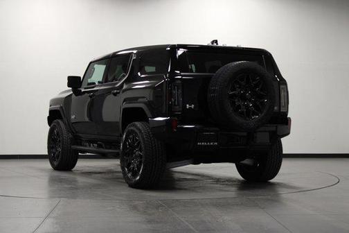 2025 GMC HUMMER EV SUV 2X