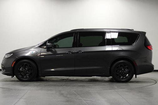 2021 Chrysler Pacifica Hybrid Limited