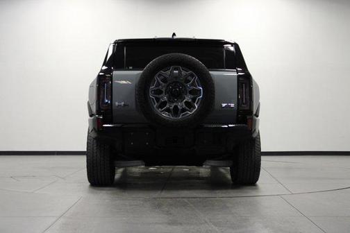 Meteorite Metallic (Grey) 2024 GMC HUMMER EV SUV 3X