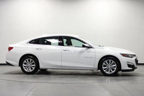 Summit White 2023 Chevrolet Malibu 1LT