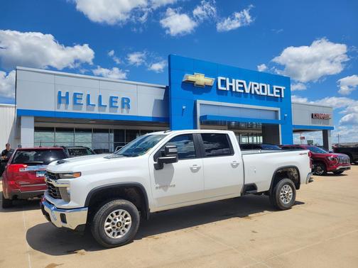 Summit White 2025 Chevrolet Silverado 2500 LT
