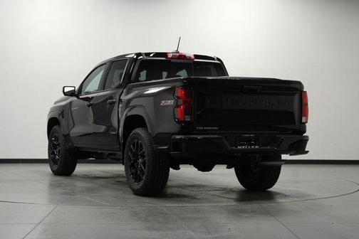 Black 2026 Chevrolet Colorado Z71