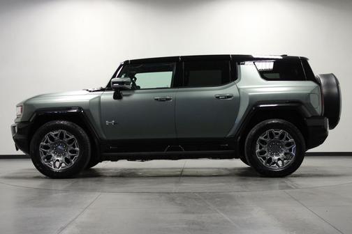 Moonshot Green Matte 2024 GMC HUMMER EV SUV 3X