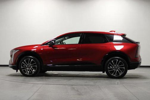 2025 Cadillac OPTIQ Sport 2 AWD