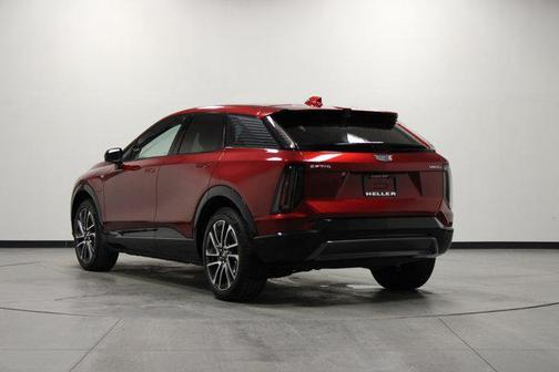 2025 Cadillac OPTIQ Sport 2 AWD