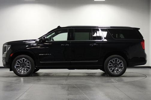 Onyx Black 2024 GMC Yukon XL Denali Ultimate