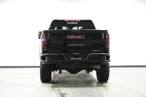 2025 GMC Sierra 2500 AT4X