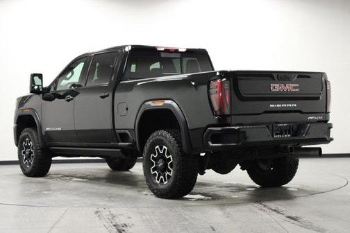 2025 GMC Sierra 2500 AT4X