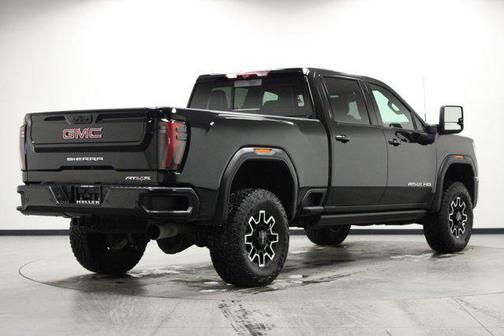 2025 GMC Sierra 2500 AT4X