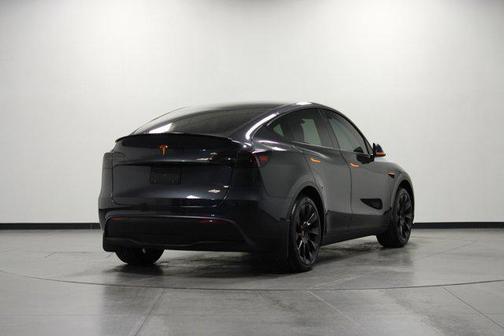 2024 Tesla Model Y Standard Range