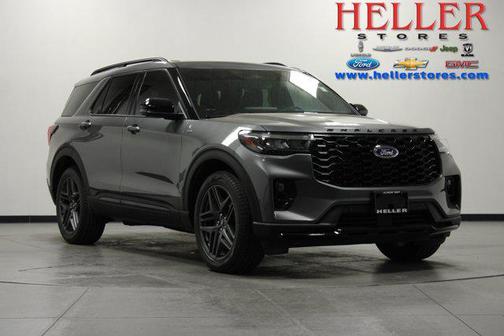 Carbonized Gray Metallic 2025 Ford Explorer ST-Line