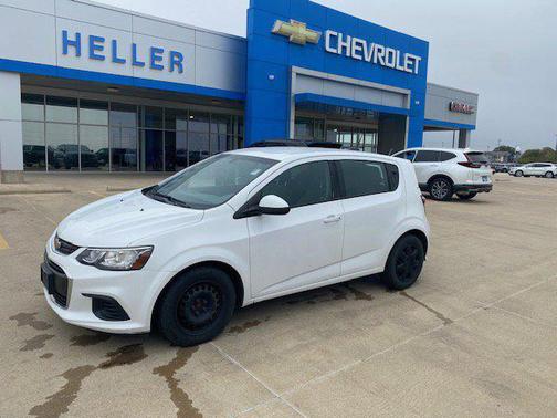 2017 Chevrolet Sonic LT