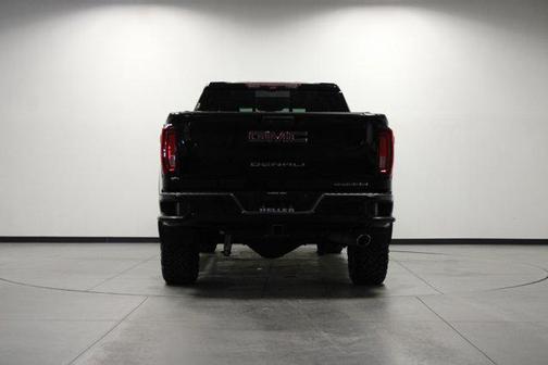 Onyx Black 2022 GMC Sierra 2500 Denali