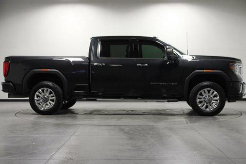 2020 GMC Sierra 2500 Denali