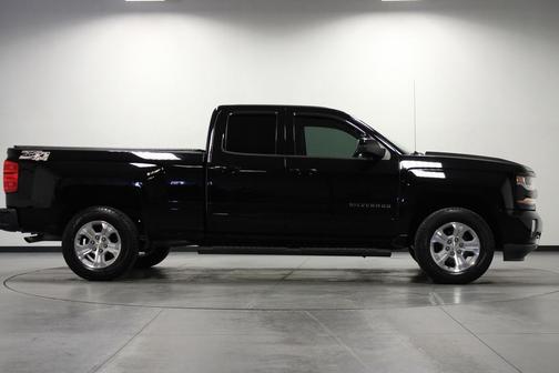 Black 2018 Chevrolet Silverado 1500 2LT